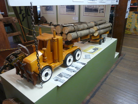 Yarraman Heritage Centre - Accommodation Port Hedland 9