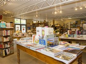 Matilda Bookshop - Accommodation Port Hedland 3