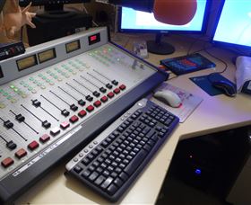 Peak Hill FM Community Radio Station - Accommodation Port Hedland 0