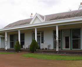 Mooramong - Accommodation Port Hedland 0