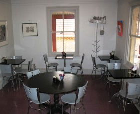 Ben Roberts Cafe And Gallery - Accommodation Port Hedland 1