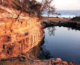 Angourie Blue Pool - Accommodation Port Hedland 0