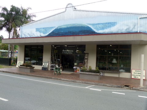 Heaths Old Wares, Collectables & Industrial Antiques - Accommodation Port Hedland 2