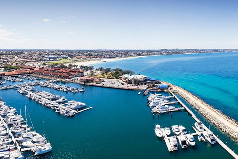 Snorkel With Sharks At AQWA - Accommodation Port Hedland 7