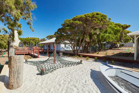 Cape Naturaliste Lighthouse Fully-guided Tour - Accommodation Port Hedland 4