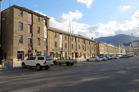 Old Hobart Pub Walking Tour - Accommodation Port Hedland 6