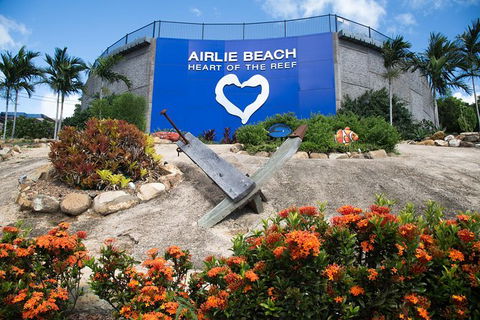 Airport Transfers - Return (round Fare) Share Shuttle Service - Accommodation Port Hedland 5