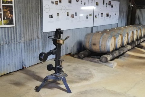 Hunter Valley Private Tour Including Wine, Chocolate, Cheese, Vodka, Gin Tasting - Accommodation Port Hedland 9