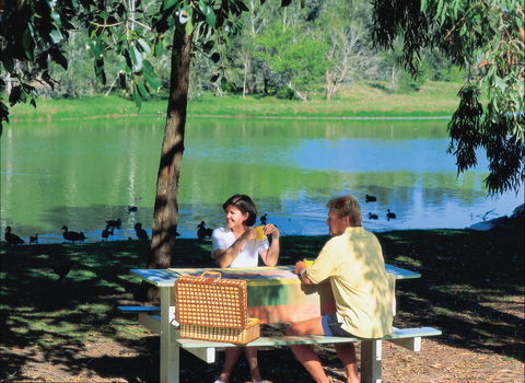 Moore Park - Accommodation Port Hedland 2