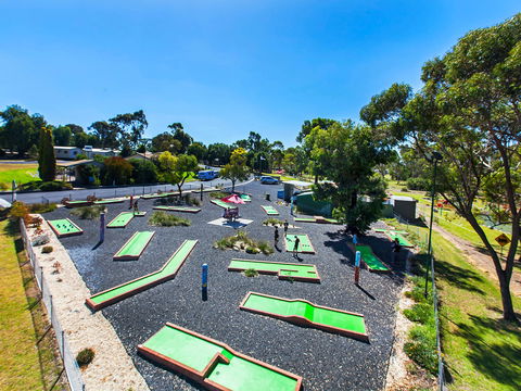 Naracoorte Mini Golf - Accommodation Port Hedland 1