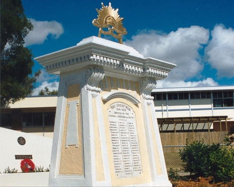 Beenleigh War Memorial - Accommodation Port Hedland 0