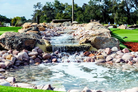 Vines Mini Golf - Accommodation Port Hedland 2