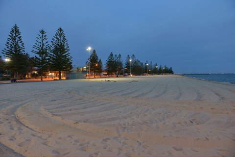 Altona Beach - Accommodation Port Hedland 1