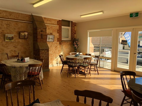 Anglican Community Cafe, Limestone Art Gallery & Cornish Garden - Accommodation Port Hedland 2