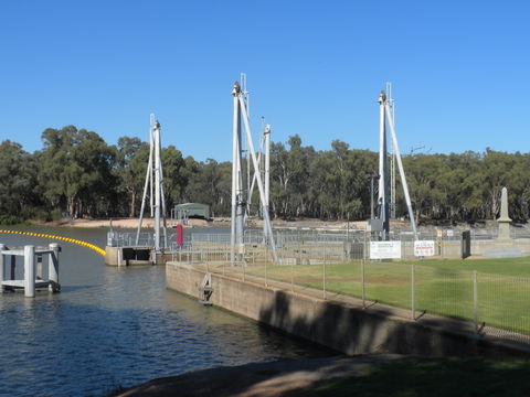 Lock 10 And Weir - Accommodation Port Hedland 0