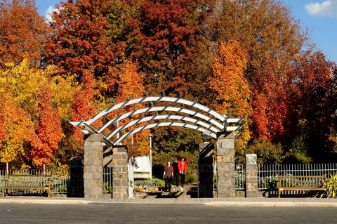 Orange Botanic Gardens - Accommodation Port Hedland 1