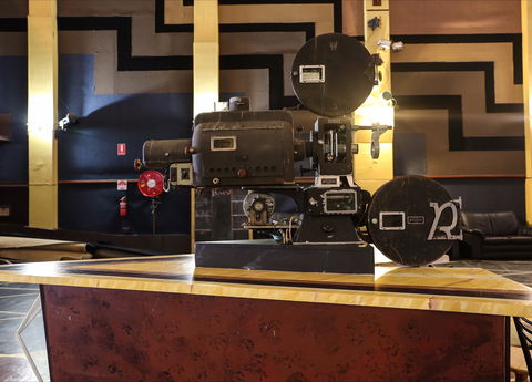 The Paragon Theatre - Accommodation Port Hedland 2