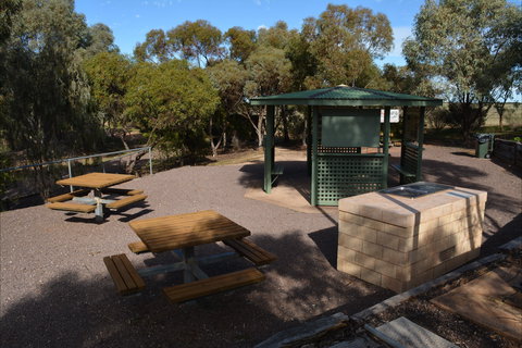 Yeldulknie Weir & Reservoir - Accommodation Port Hedland 2