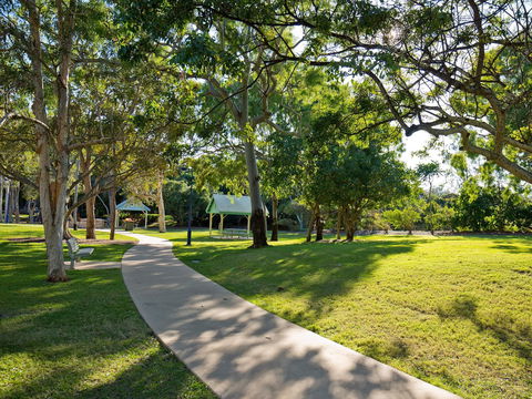 Millennium Esplanade And Tannum Sands Beach - Accommodation Port Hedland 0