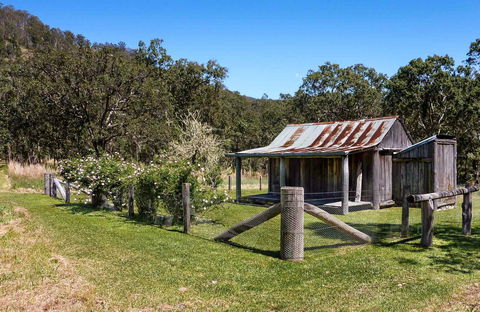 Youdales Hut And Stockyards Historic Site - Accommodation Port Hedland 0