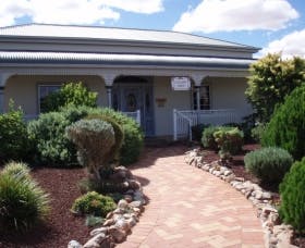 Absaloms Gallery - Accommodation Port Hedland 1