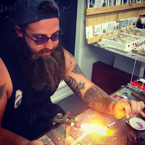 Hot Glass Demonstrations And Classes - Accommodation Port Hedland 1