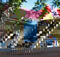 Meeniyan Square - Accommodation Port Hedland
