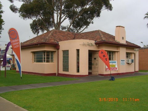 Alton Gallery Echuca - Accommodation Port Hedland 0