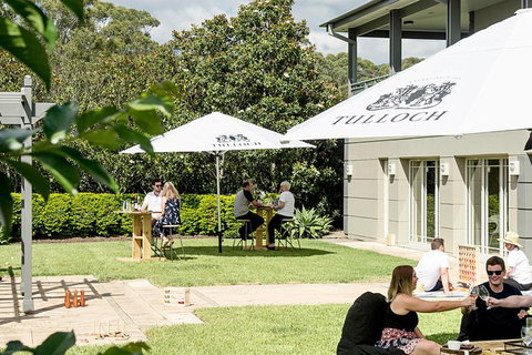 Tulloch Wines - Wine Tasting Paired With Local Handmade Chocolates - Accommodation Port Hedland 6