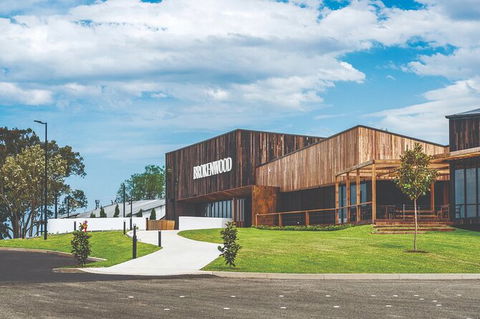 VIP Soil-To-Cellar Experience - Accommodation Port Hedland 2