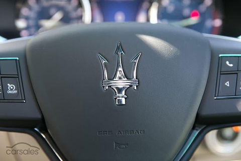 Maserati Quattroporte Limousine Transfer Cairns Airport To City - Accommodation Port Hedland 3