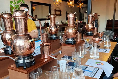 Small-Group Gin Masterclass In Gold Coast - Accommodation Port Hedland 10
