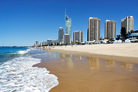 Gold Coast Airport Transfers : Gold Coast City To Airport OOL In Luxury Car - Accommodation Port Hedland 6