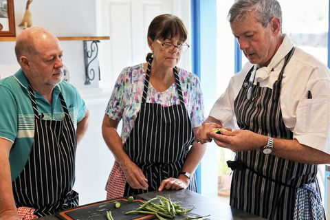 Cook Like A Pro In Taroona - Accommodation Port Hedland 7