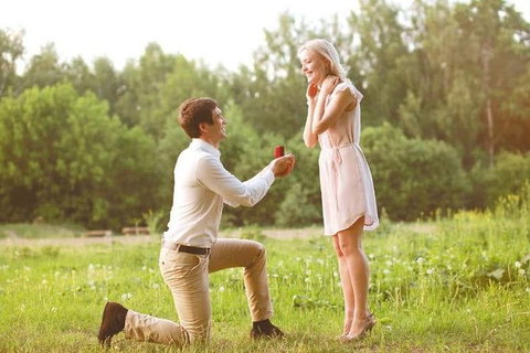 Romance Cruise + Scenic Tour + Beer Tasting + 3 Course Lunch + Hamper - Accommodation Port Hedland 0