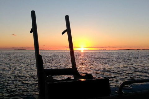 Sunset Geraldton Harbour Cruise - Accommodation Port Hedland 2