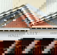 Maryborough City Hall - Accommodation Port Hedland
