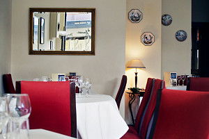 Le Petit Bourgeois - Accommodation Port Hedland 0