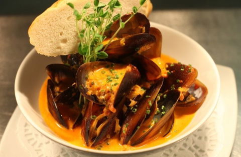 Garlic Clove Restaurant - Accommodation Port Hedland 3