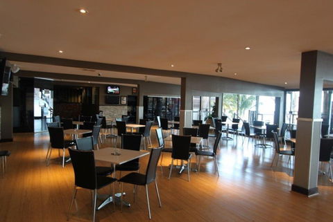 The Beachcomber Hotel - Accommodation Port Hedland 3