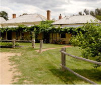 The Blue Duck Inn Hotel - Accommodation Port Hedland 0