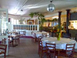 Clifton Capers Bar & Grill - Accommodation Port Hedland 1