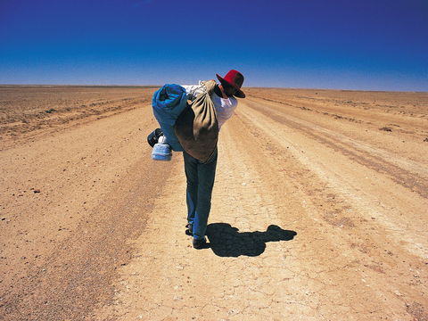 A Portrait Of Australia: Stories Through The Lens Of Australian Geographic - Accommodation Port Hedland 0