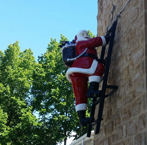 Hahndorf Christmas Market Walking Tours - Accommodation Port Hedland 1