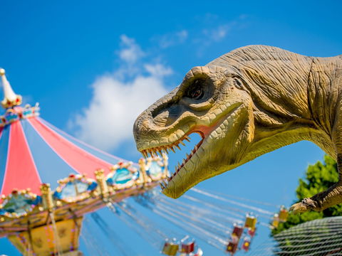 Mega Creatures At Hunter Valley Gardens - Postponed - Accommodation Port Hedland 0