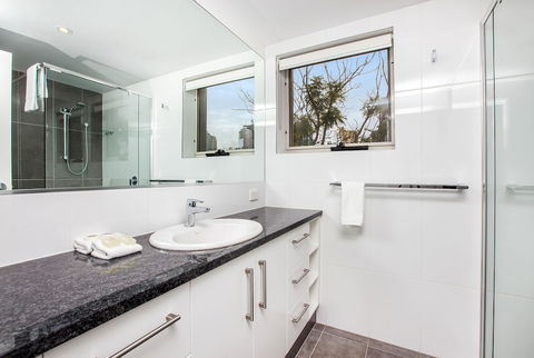Bridgewater Terraces - Accommodation Port Hedland 6