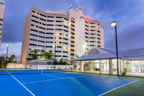 Rydges Esplanade Resort Cairns - Accommodation Port Hedland 2
