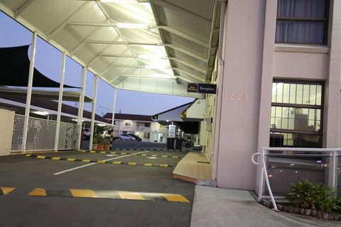 Sunnybank Star Hotel & Apartments - Accommodation Port Hedland 6