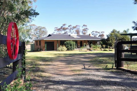 Talga Vines Vineyard Escape - Accommodation Port Hedland 0
