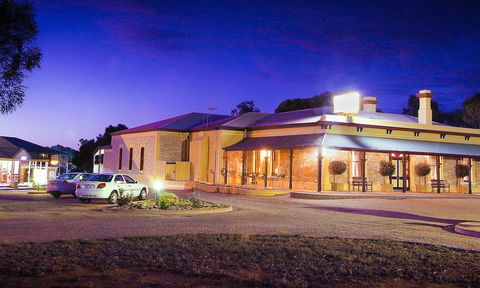 The Standpipe Golf Motor Inn - Accommodation Port Hedland 1